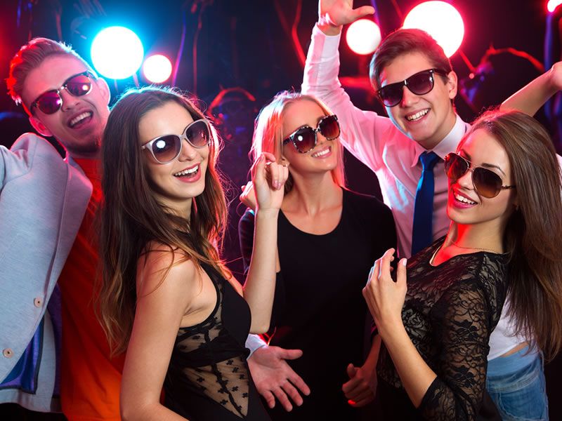 Special Events New Orleans Proms, Graduations & Chathelians